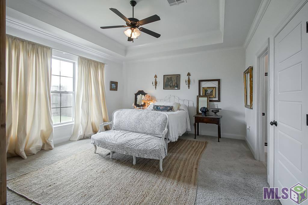 17200 Ledgestone Dr, Prairieville, LA 70769