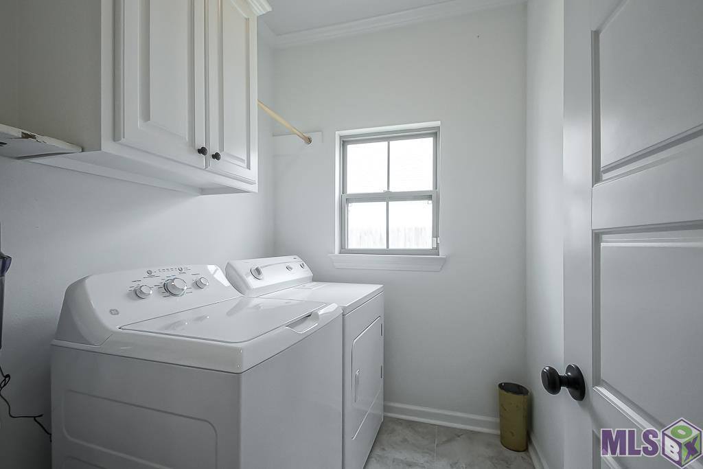 17200 Ledgestone Dr, Prairieville, LA 70769