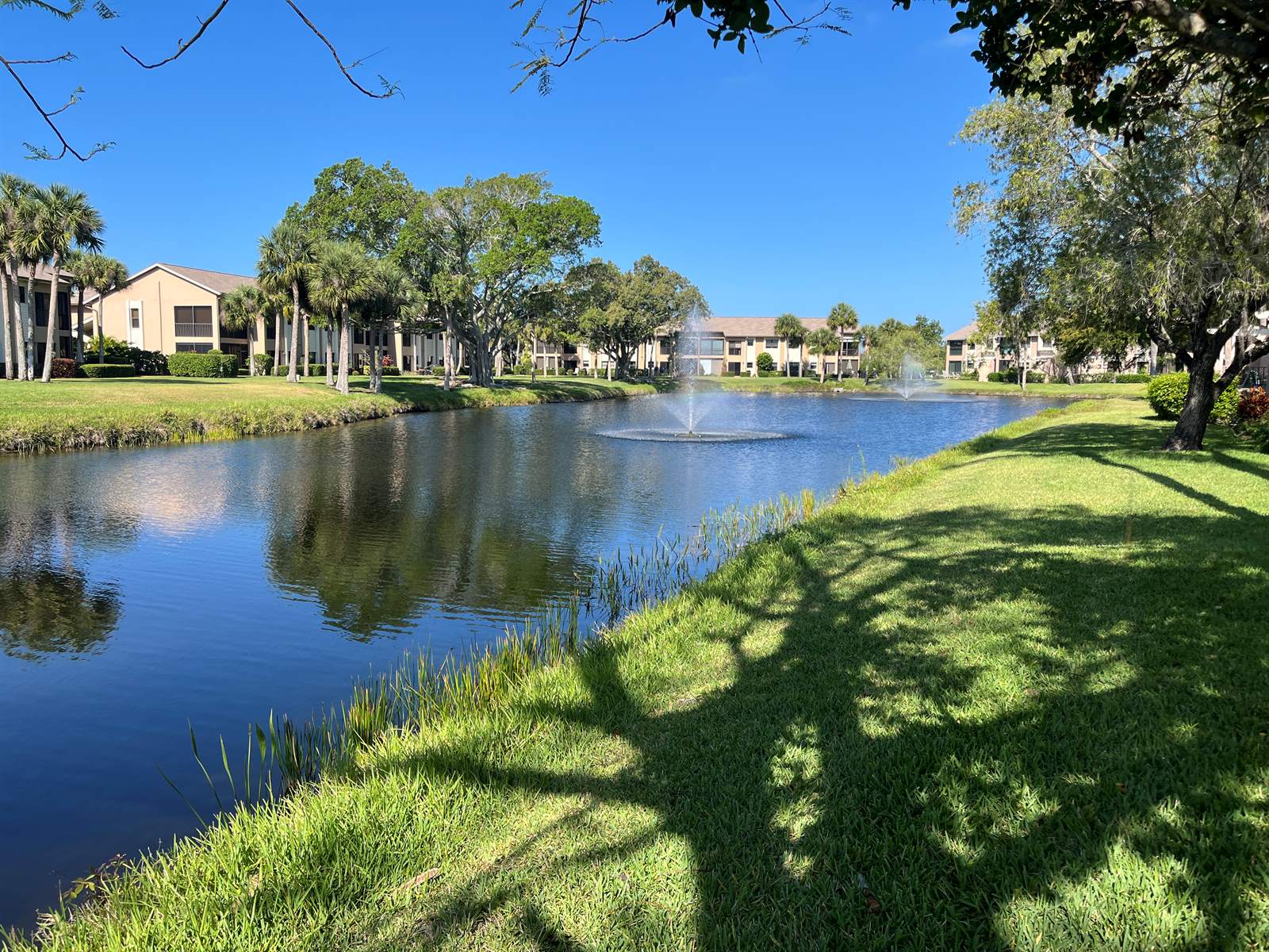 5220 Landings Boulevard, Sarasota, FL 34231