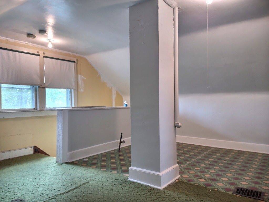 14 Nassau Street, Johnson City, NY 13790