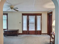 14 Nassau Street, Johnson City, NY 13790