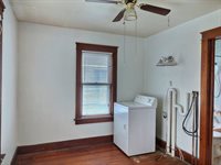 14 Nassau Street, Johnson City, NY 13790