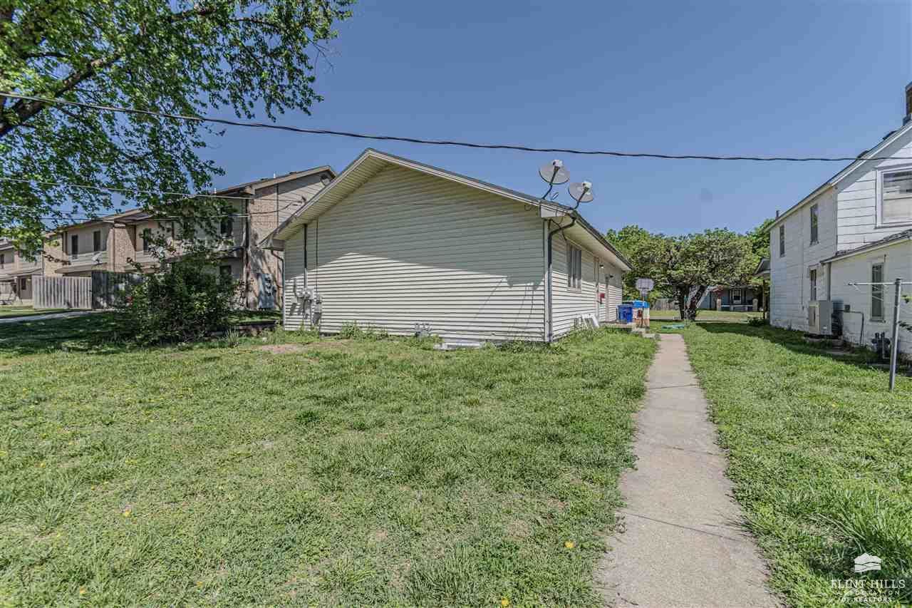 707 West 8th Street, Junction City, KS 66441