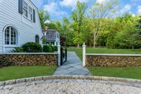 1 Post Road, Rumson, NJ 07760