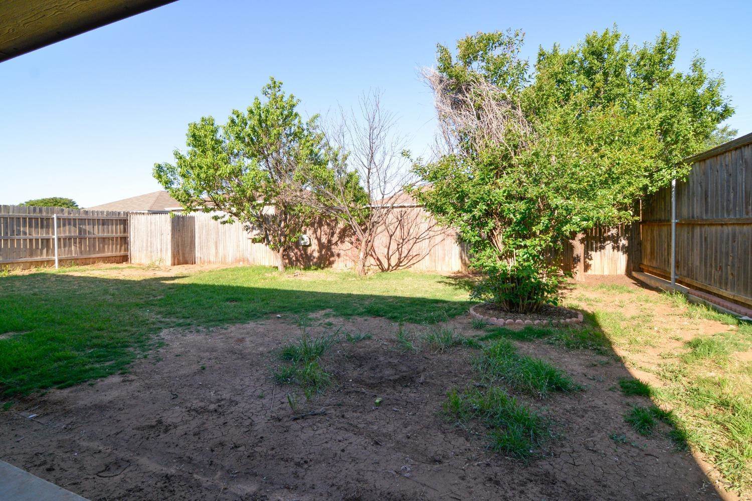 8908 Dixon Avenue, Lubbock, TX 79423