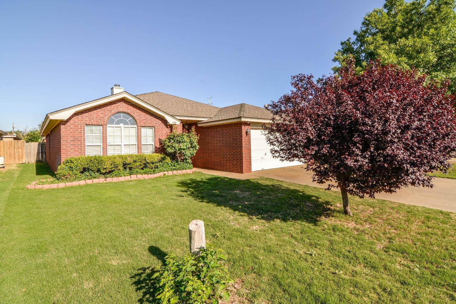 8908 Dixon Avenue, Lubbock, TX 79423