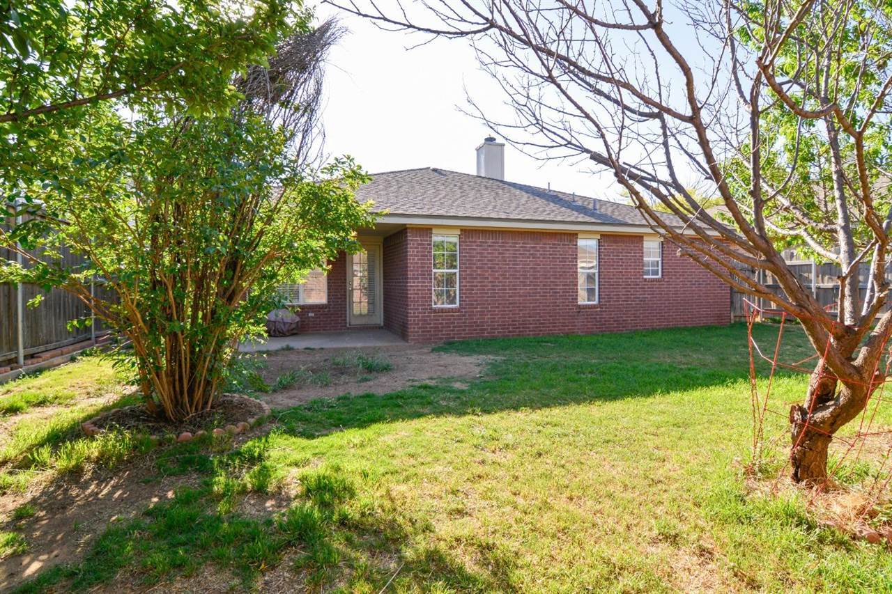 8908 Dixon Avenue, Lubbock, TX 79423