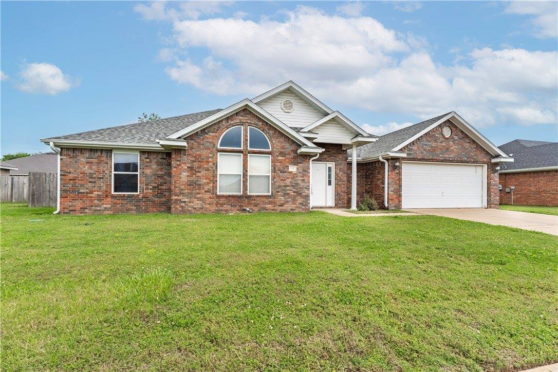 602 Piney Lane, Springdale, AR 72764