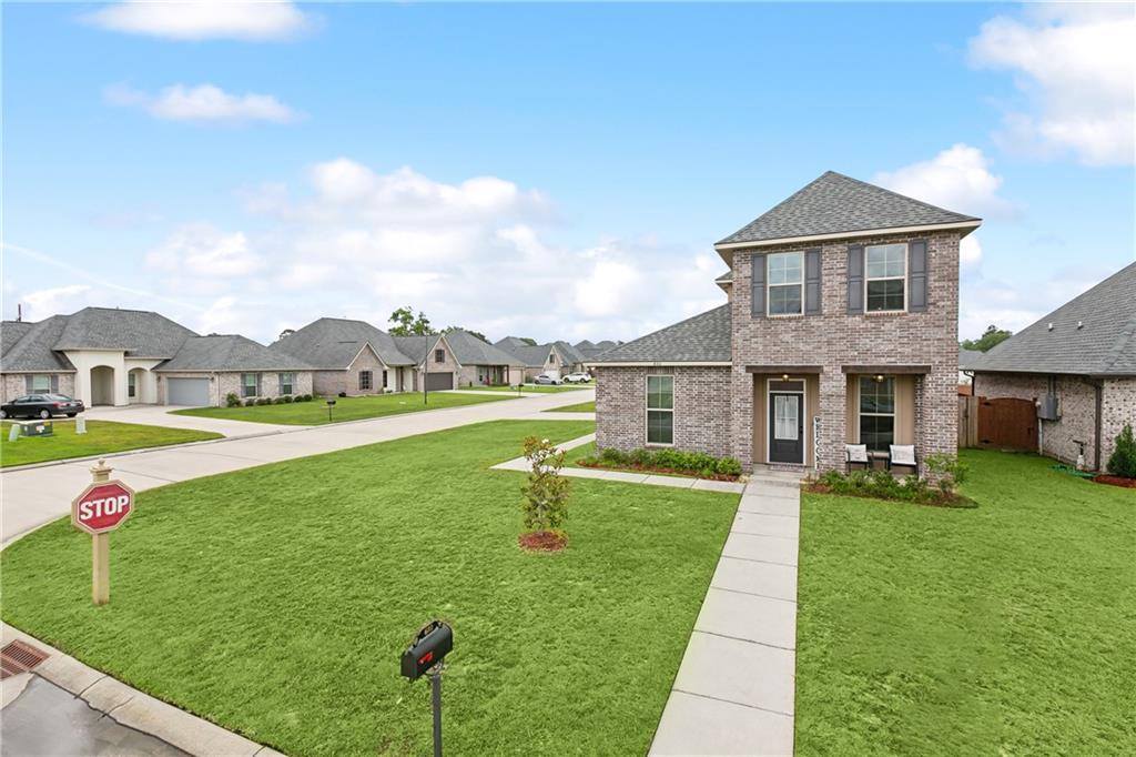 680 High Ridge Loop, Slidell, LA 70458