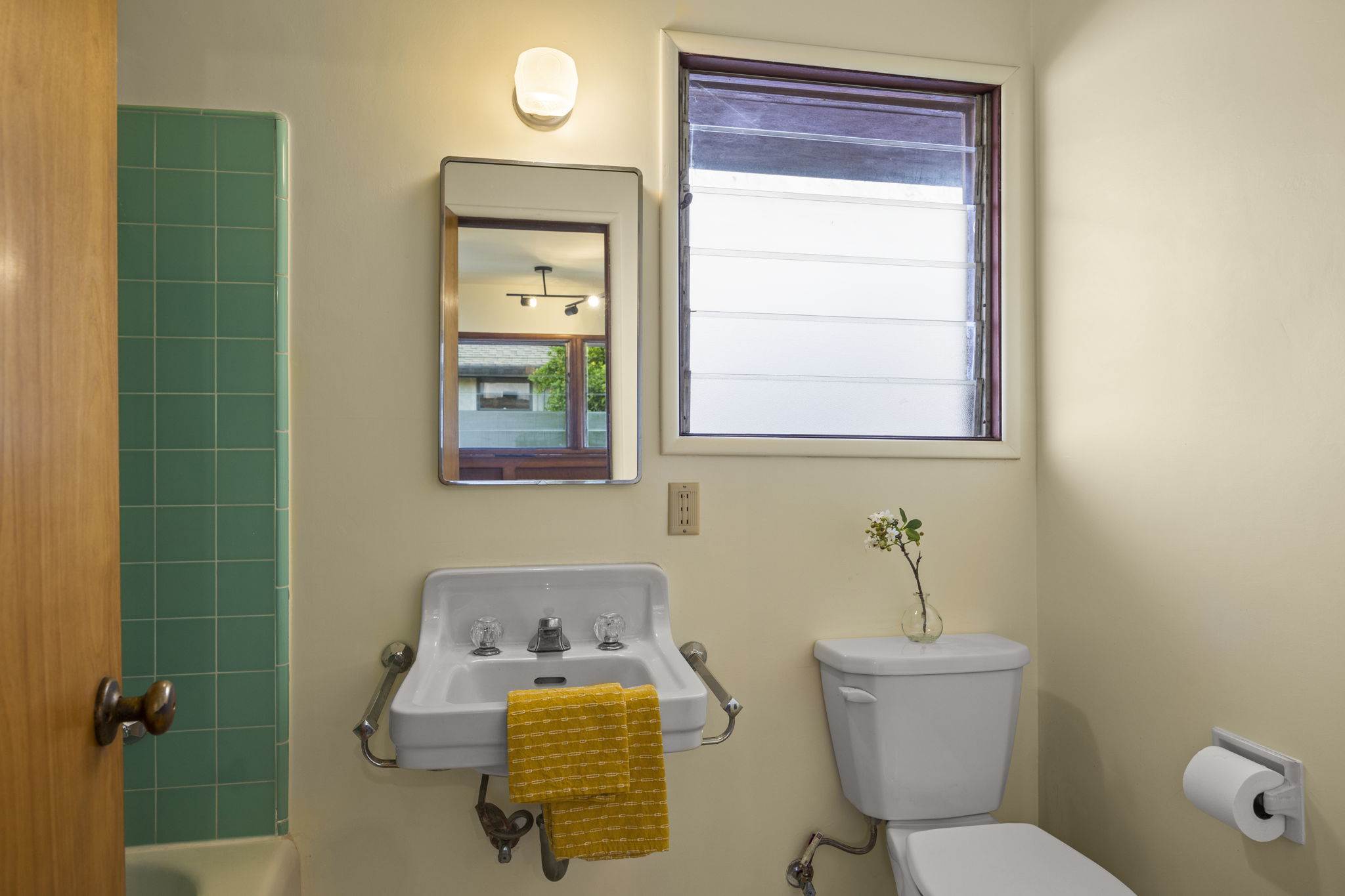 204 Canada Street, Ojai, CA 93023