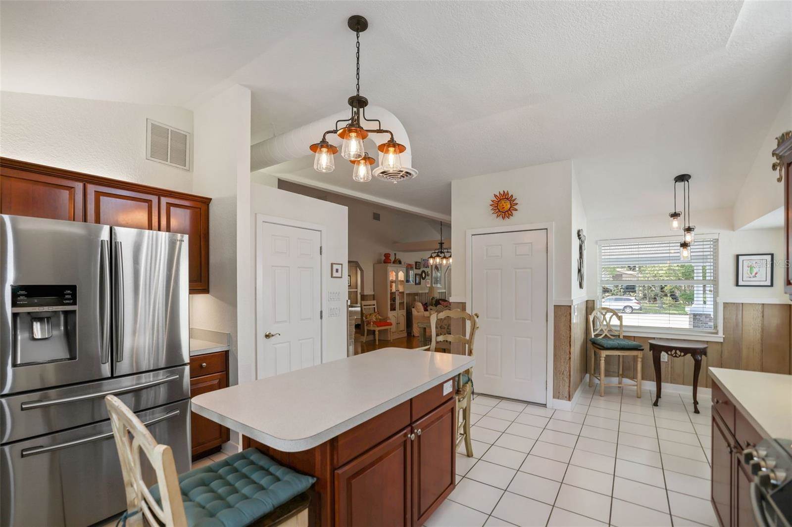 1020 Granada Street, Clearwater, FL 33755