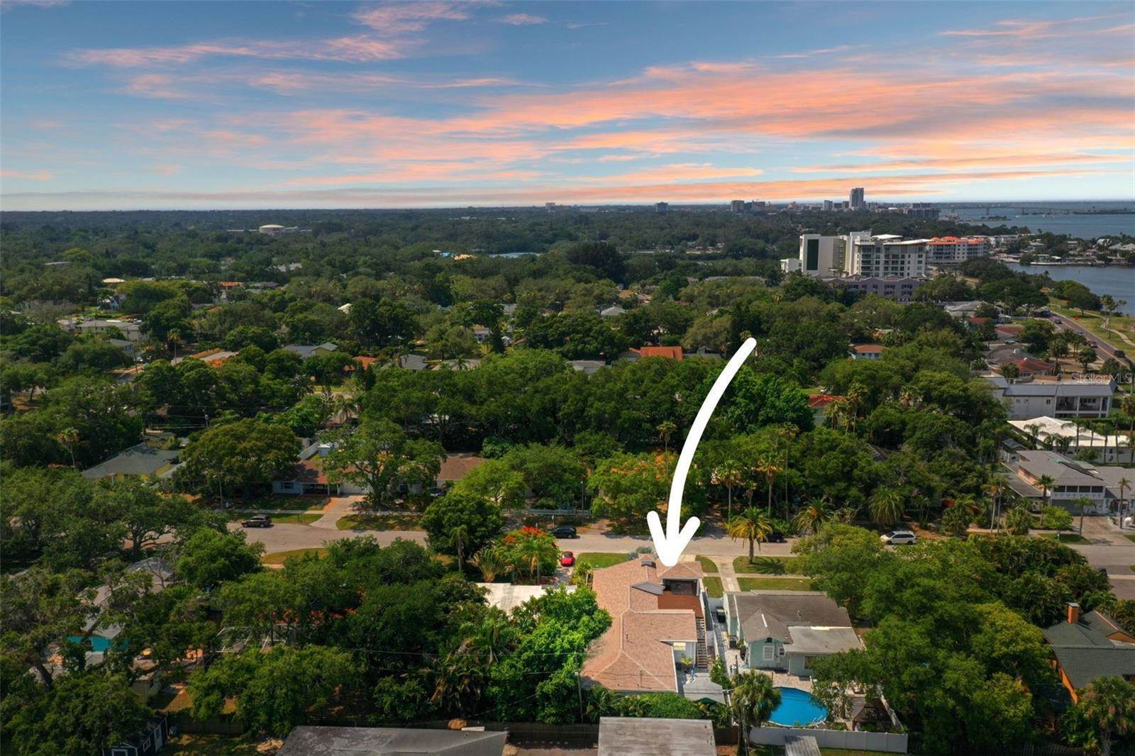 1020 Granada Street, Clearwater, FL 33755