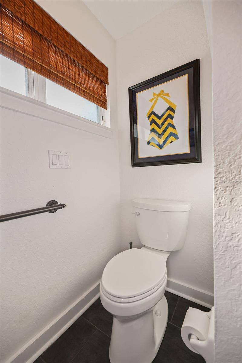 1020 Granada Street, Clearwater, FL 33755