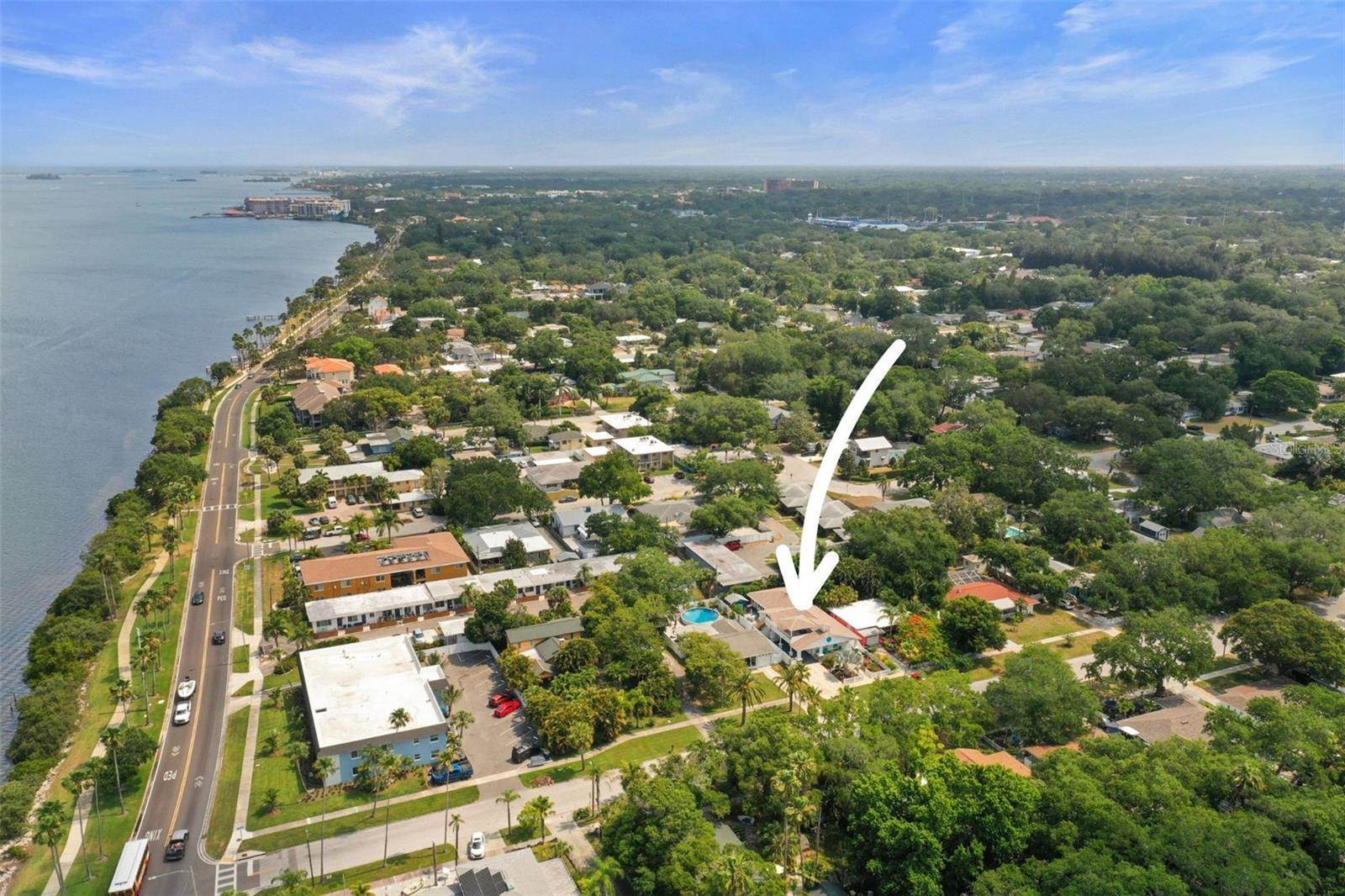 1020 Granada Street, Clearwater, FL 33755