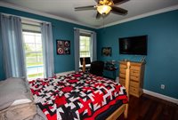 12 Peruvian Way, Bangor, ME 04401