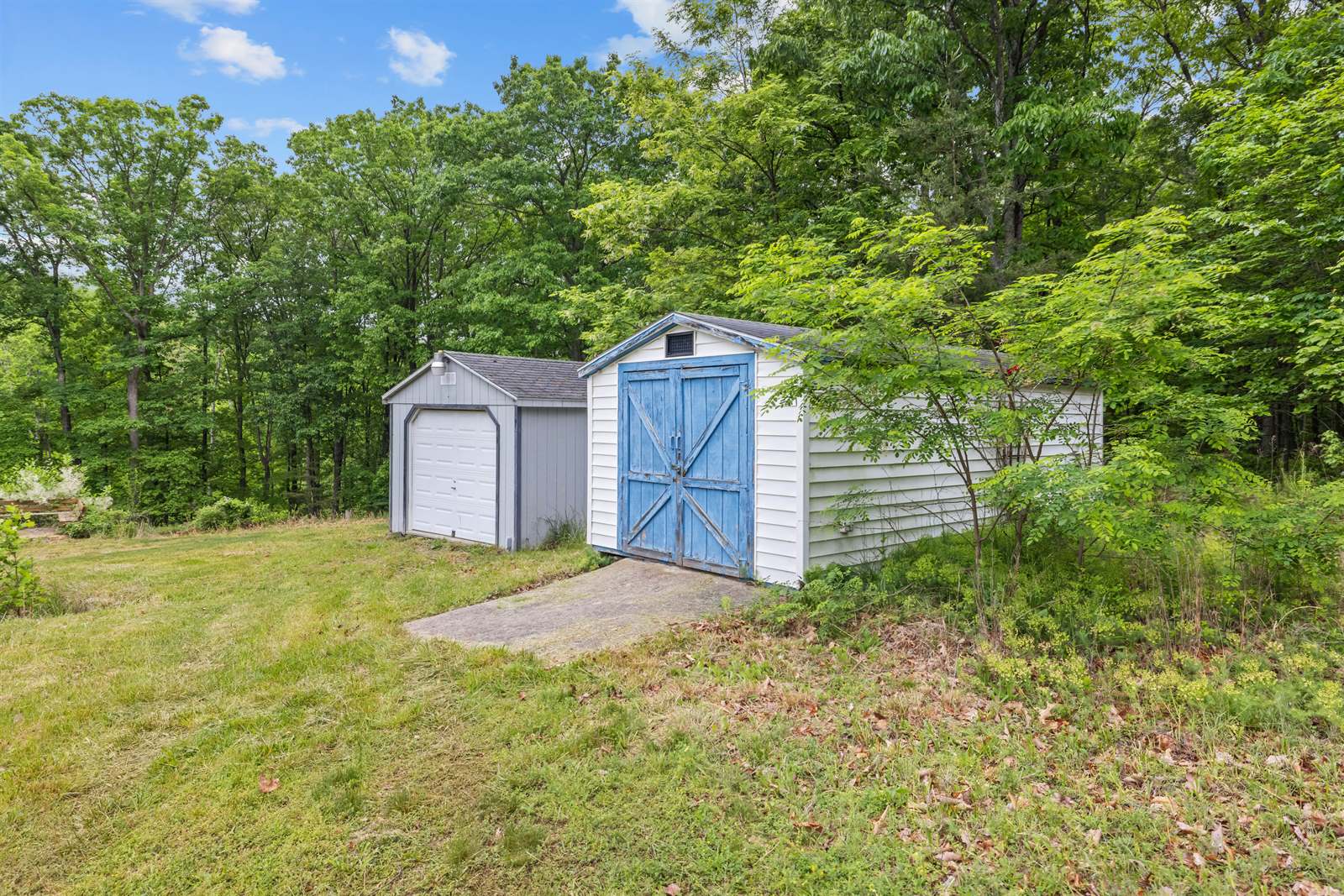 979 Sherman Drive, Augusta, WV 26704