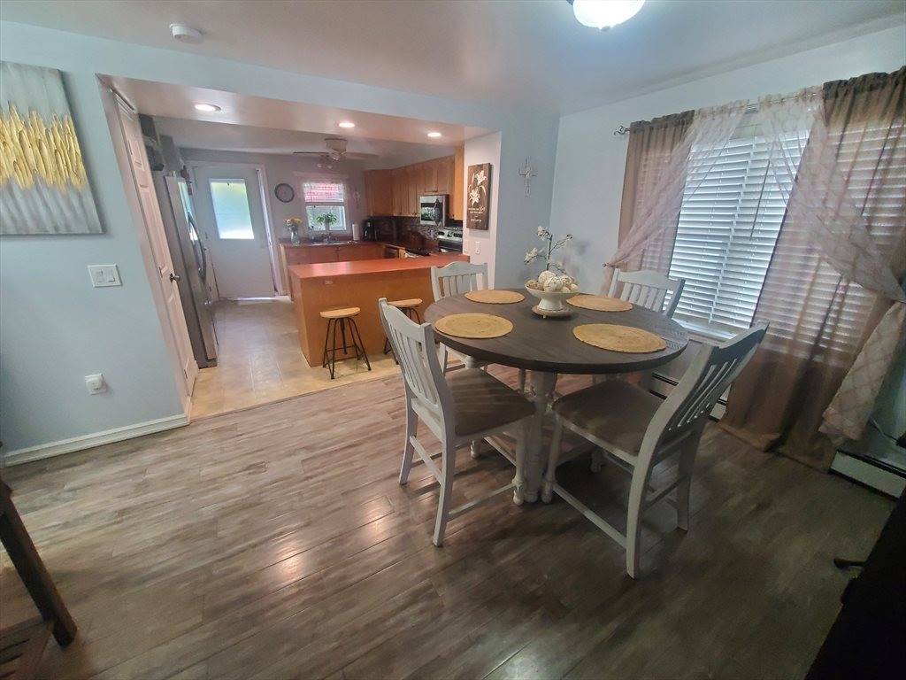 99 Franklin, Holyoke, MA 01040
