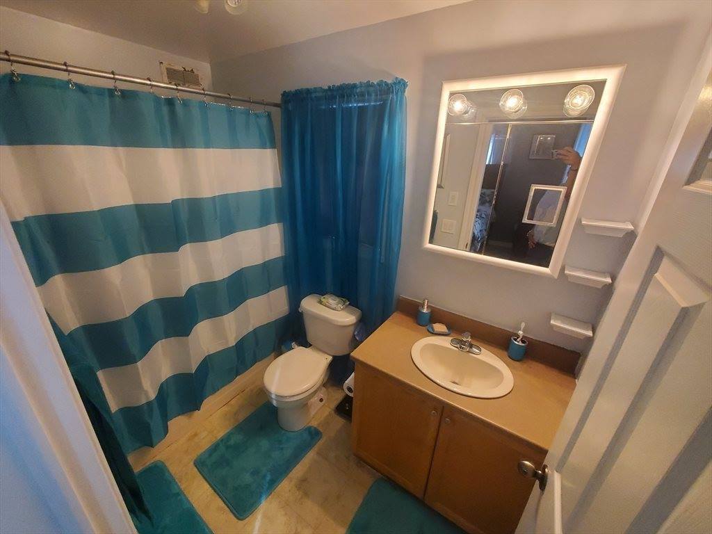 99 Franklin, Holyoke, MA 01040