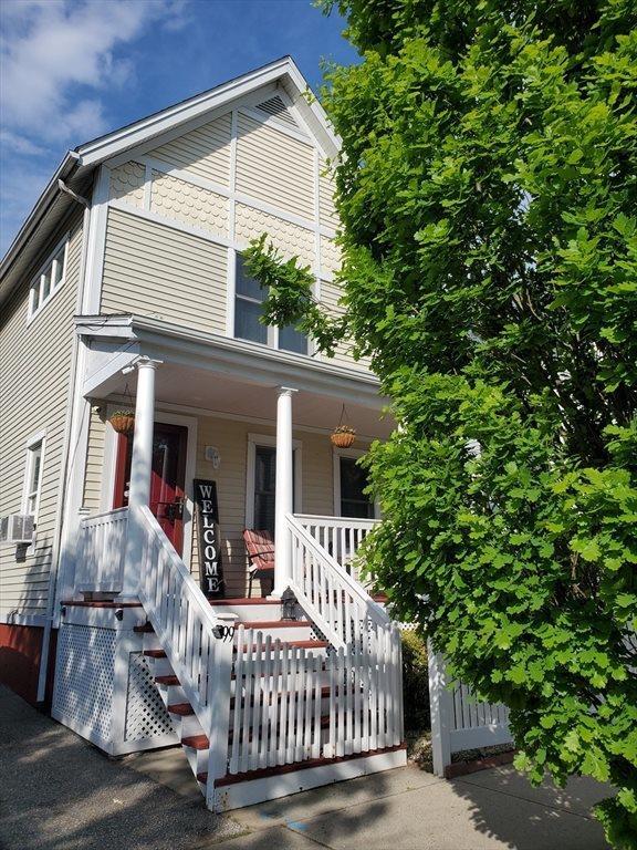 99 Franklin, Holyoke, MA 01040