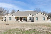 220 Amanda Drive, Weatherford, TX 76088