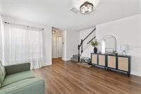 8715 Sheldon Creek Boulevard, Tampa, FL 33615