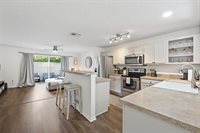 8715 Sheldon Creek Boulevard, Tampa, FL 33615