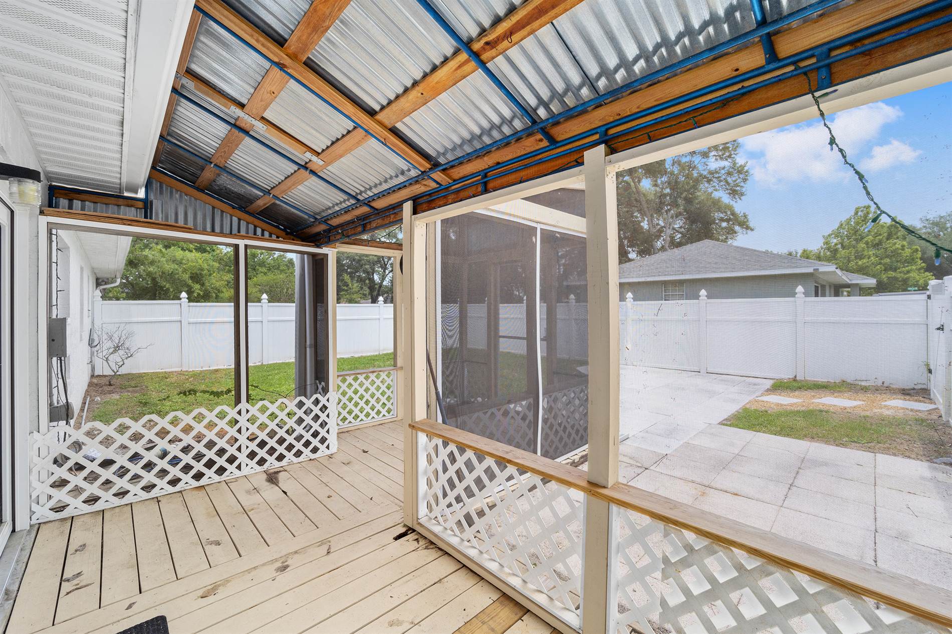 11 Teak Loop Lane, Ocala, FL 34472