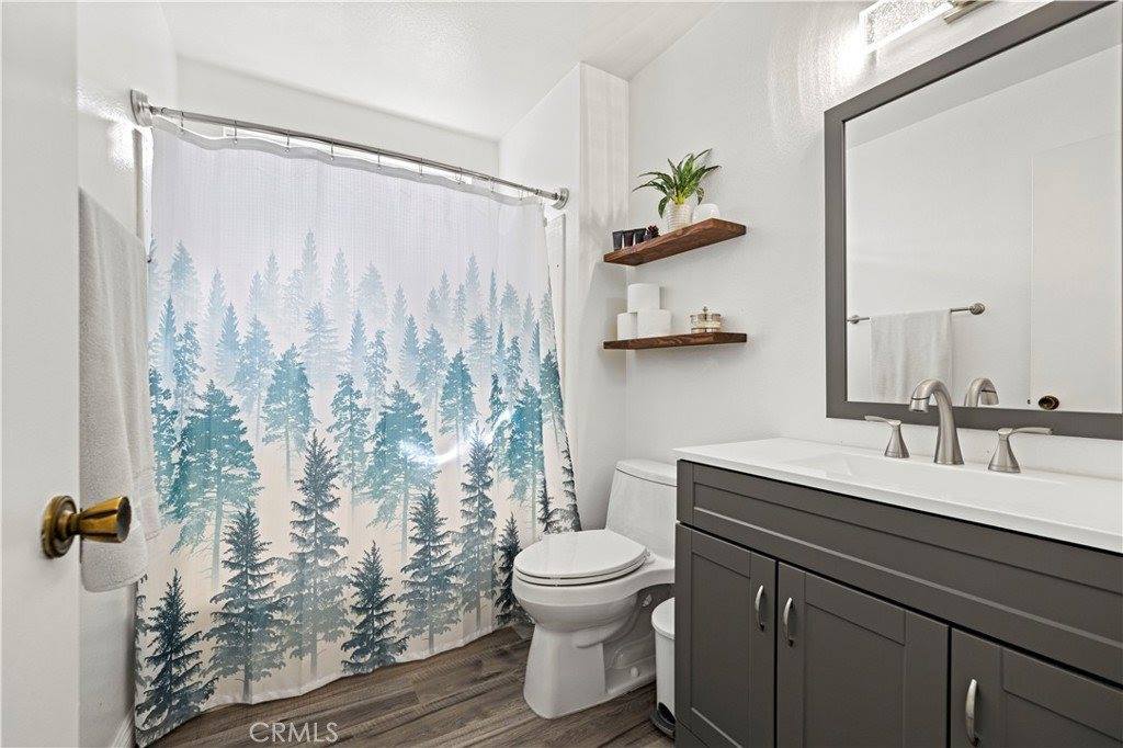 27664 Haskell Canyon Road, Saugus, CA 91350