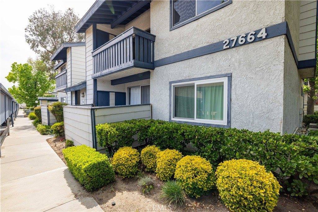 27664 Haskell Canyon Road, Saugus, CA 91350