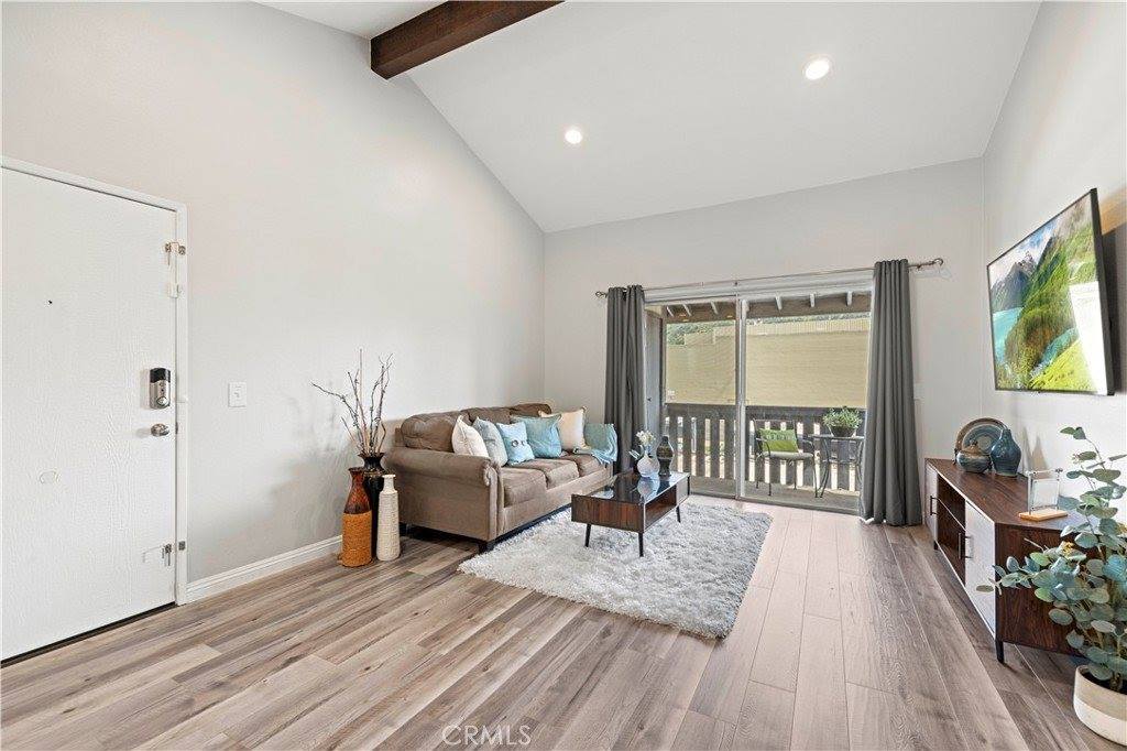 27664 Haskell Canyon Road, Saugus, CA 91350