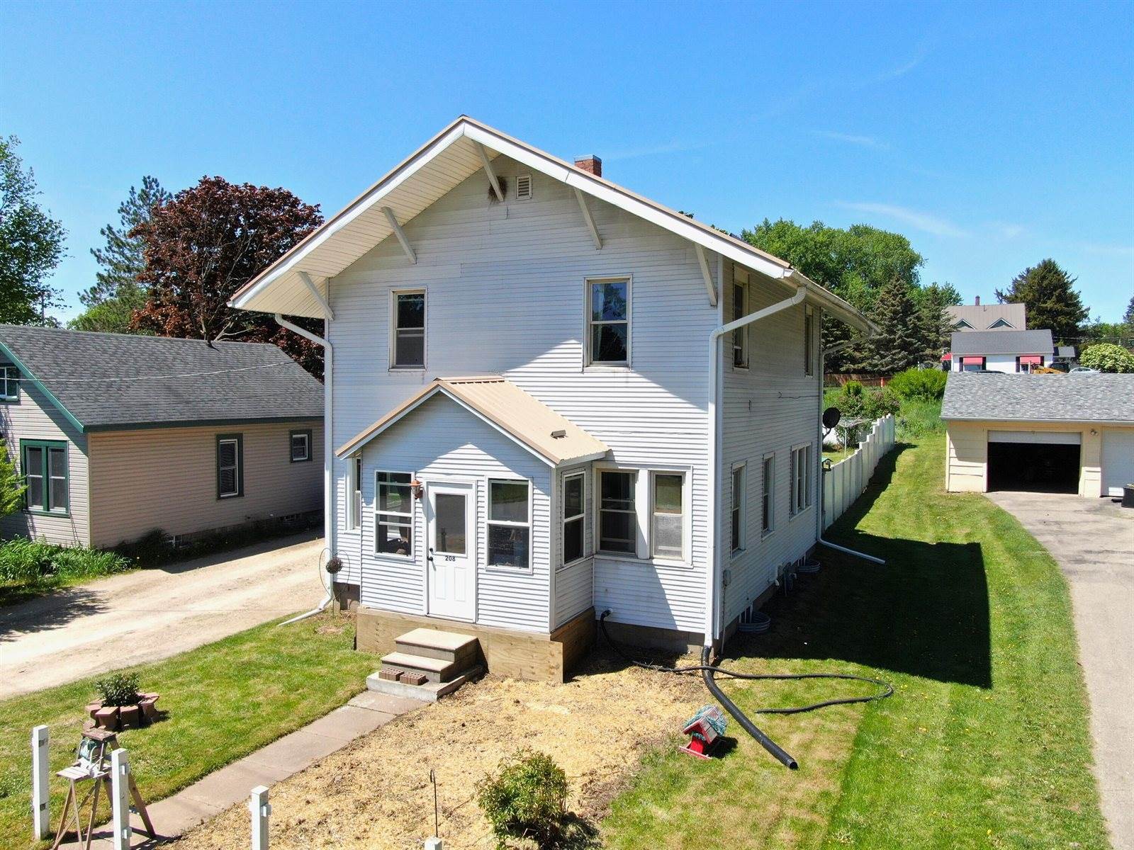 208 Black River Ave, Westby, WI 54667