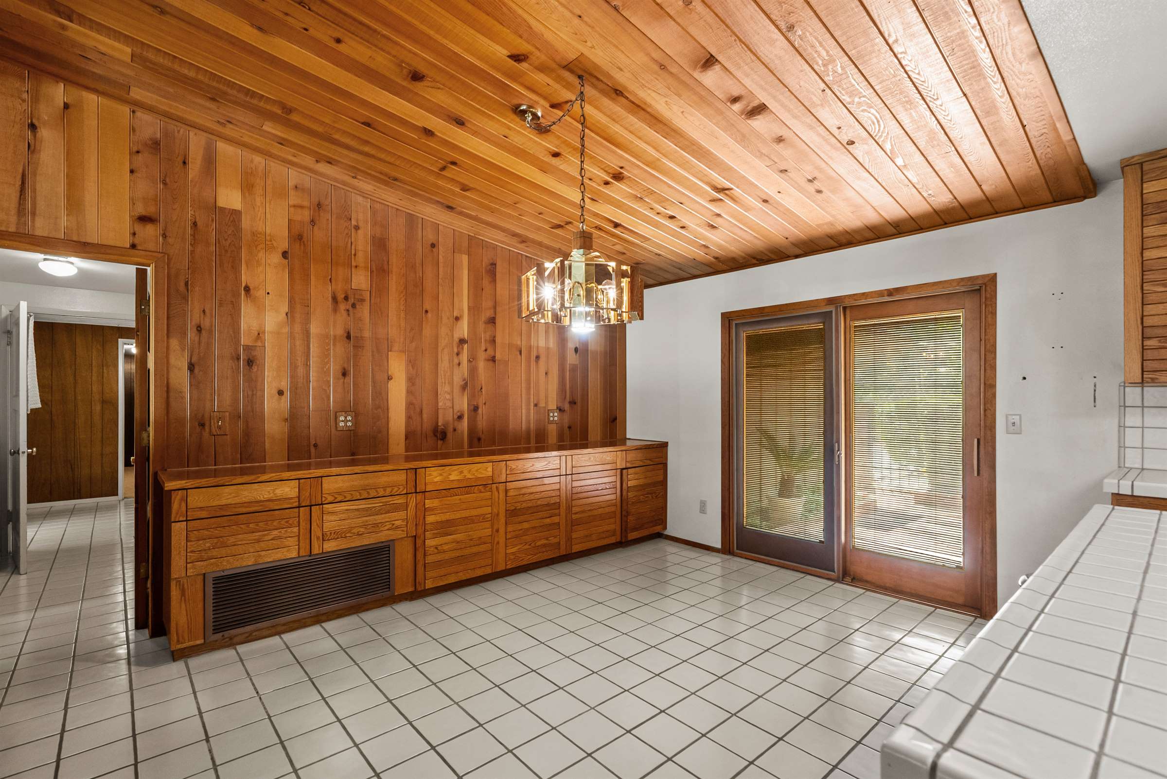 26342 Sand Canyon Rd., Canyon Country, CA 91387