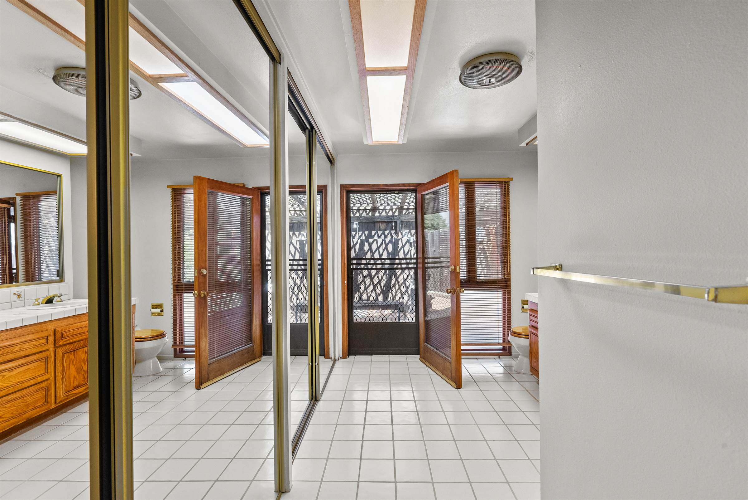 26342 Sand Canyon Rd., Canyon Country, CA 91387