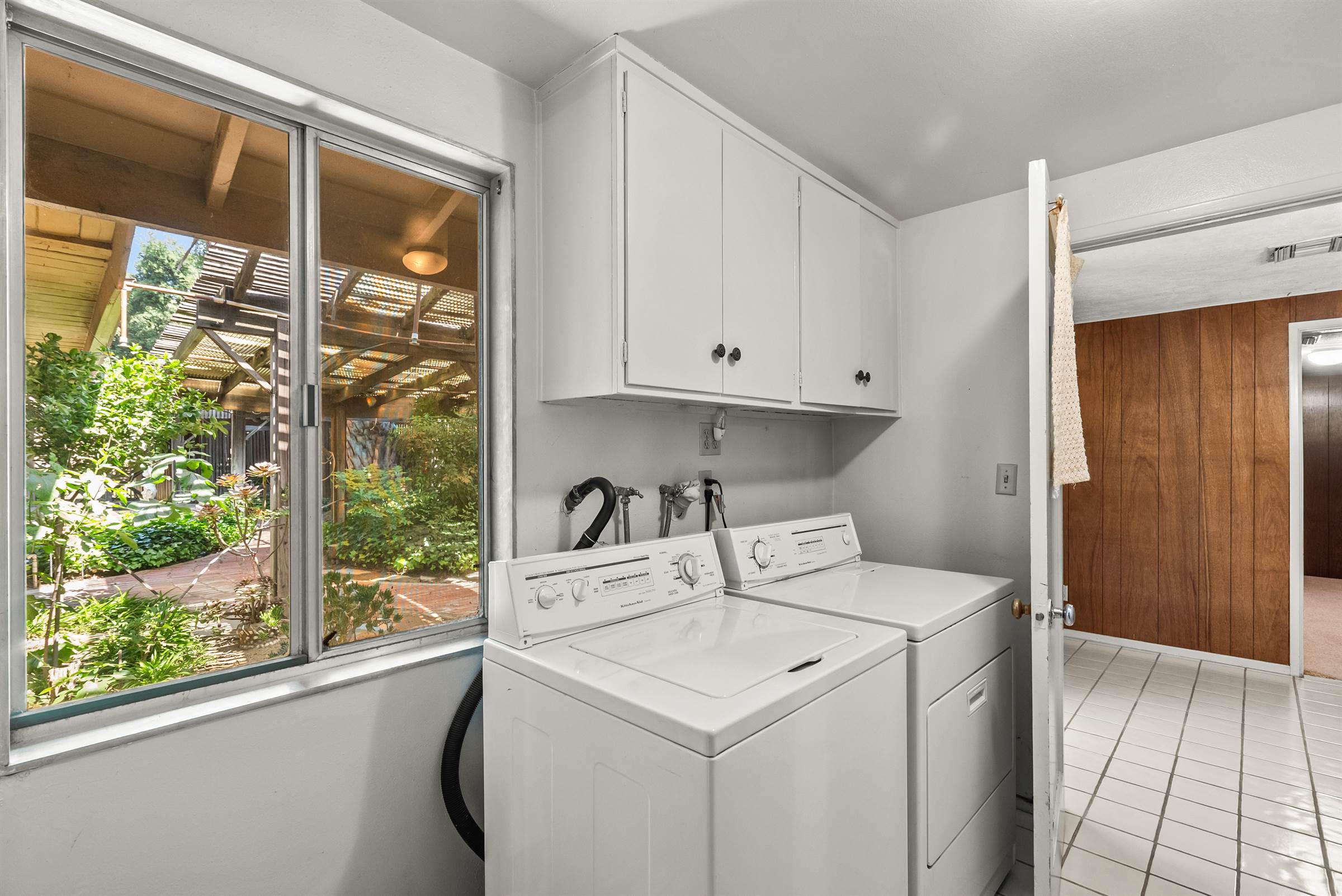 26342 Sand Canyon Rd., Canyon Country, CA 91387