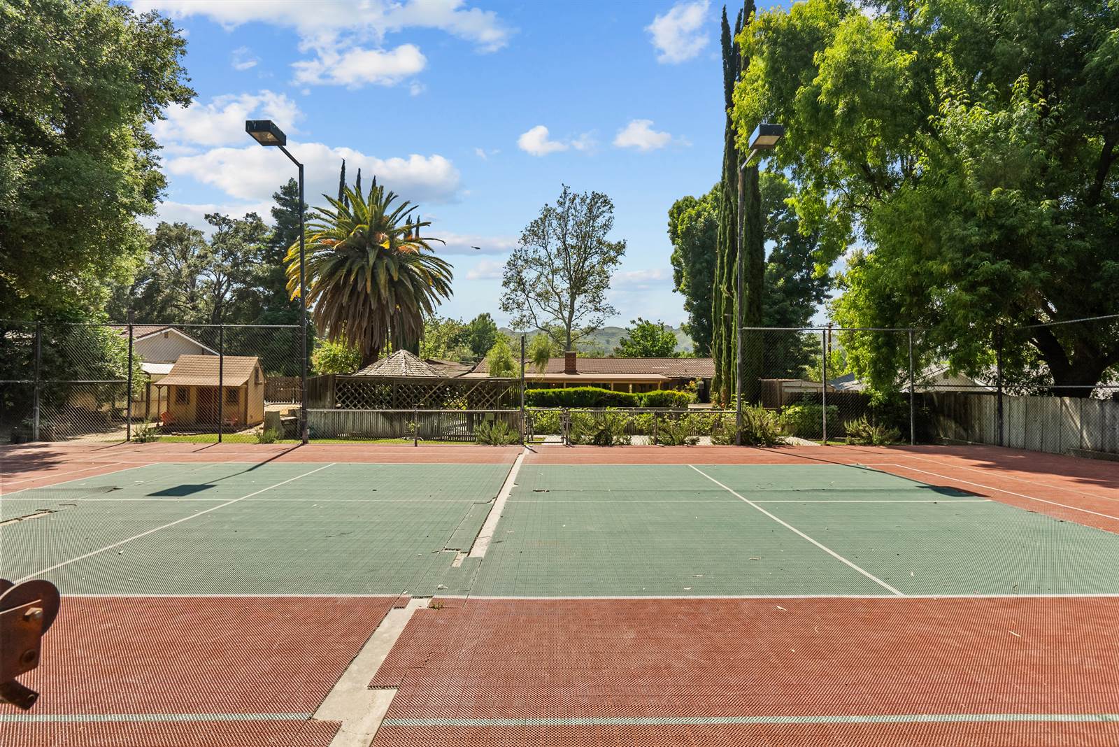 26342 Sand Canyon Rd., Canyon Country, CA 91387