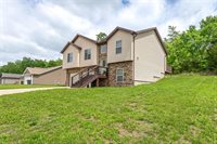 119 Sycamore Drive, Saint Robert, MO 65584