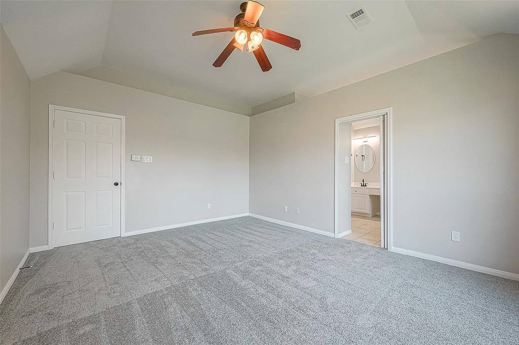 1915 Laurel Brook Lane, Houston, TX 77014