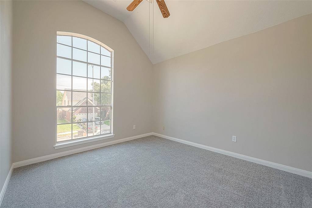 1915 Laurel Brook Lane, Houston, TX 77014