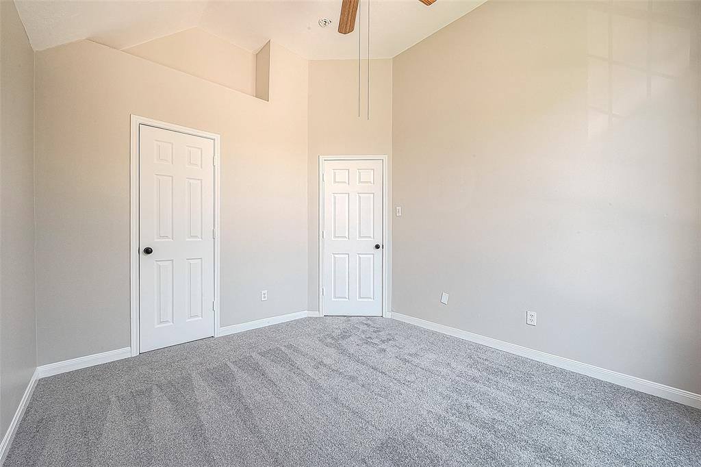 1915 Laurel Brook Lane, Houston, TX 77014