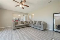 1915 Laurel Brook Lane, Houston, TX 77014