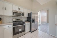 1915 Laurel Brook Lane, Houston, TX 77014