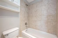 1915 Laurel Brook Lane, Houston, TX 77014