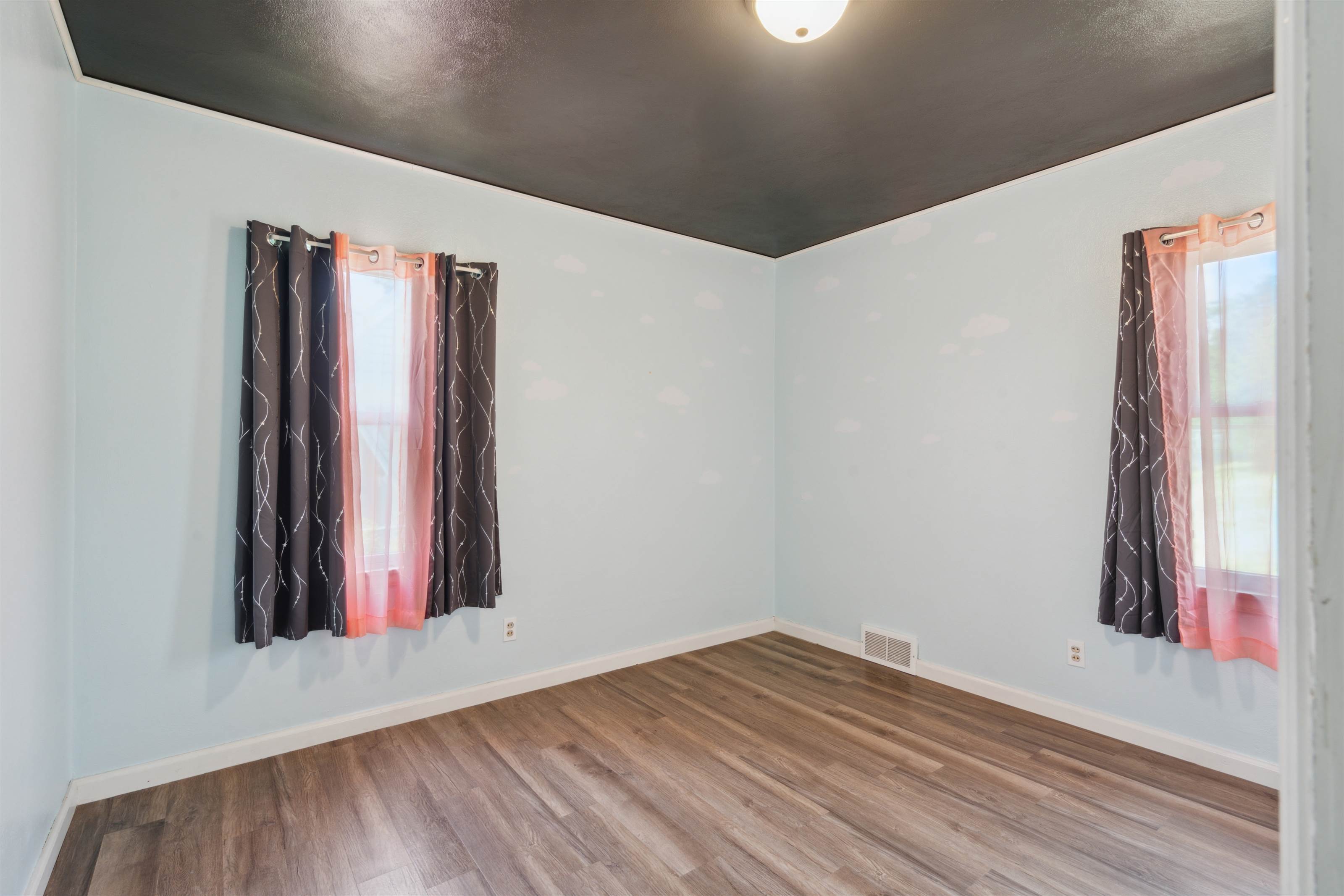 502 36th Street NE, Cedar Rapids, IA 52402