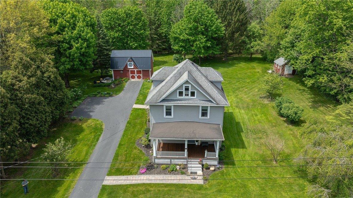 5433 Lincoln Road, Walworth, NY 14519