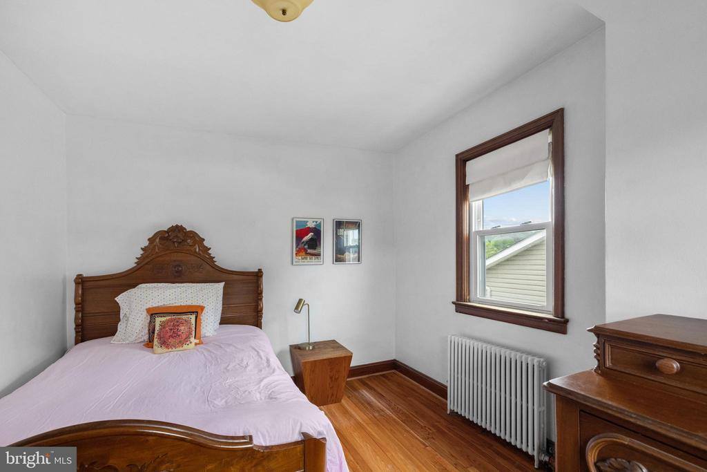 609 Washington Avenue, Front Royal, VA 22630