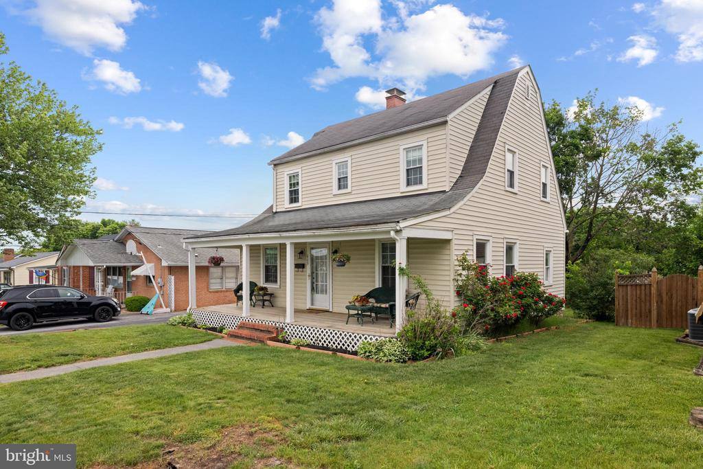 609 Washington Avenue, Front Royal, VA 22630