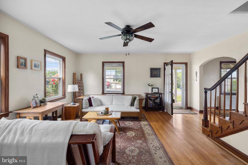 609 Washington Avenue, Front Royal, VA 22630