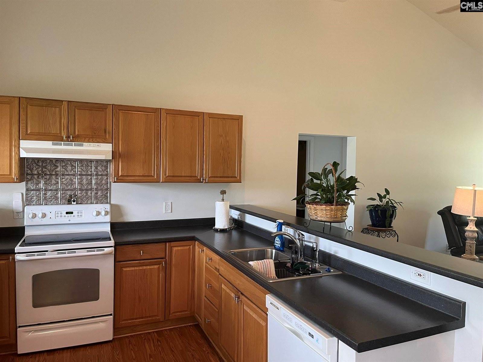 602 Crystal Springs, Lexington, SC 29073