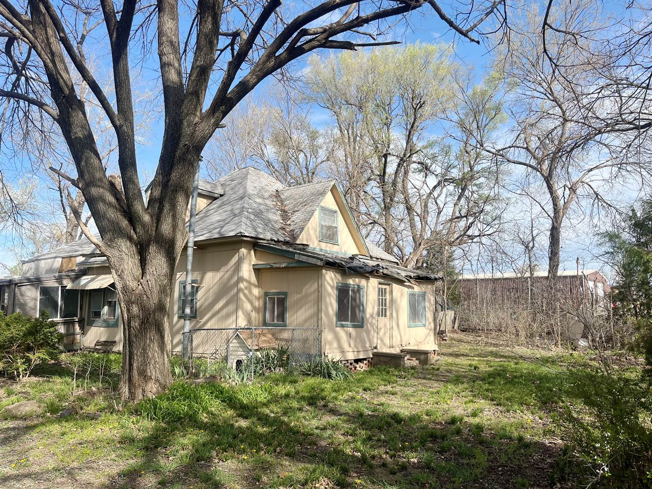 307 S Van Buren, Abilene, KS 67410