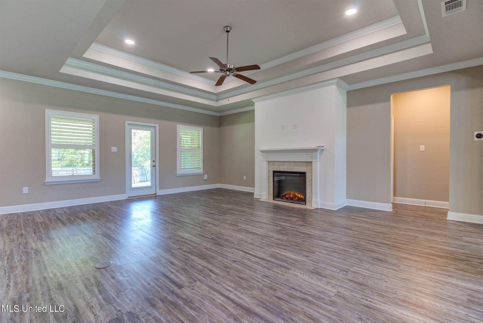 13438 Mayfair Lane, Biloxi, MS 39532